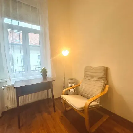 Apartment On -