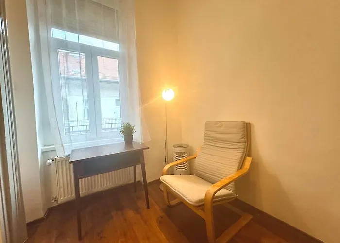 Apartment On -
